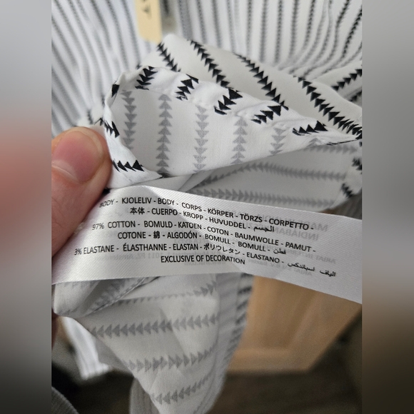 Ariat Women’s Roper Button-Up Shirt – Black & White Stripe - Picture 11 of 13